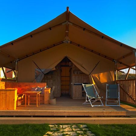 La Viola E Il Sole - Alloggi E Glamping - Fermo Exterior foto